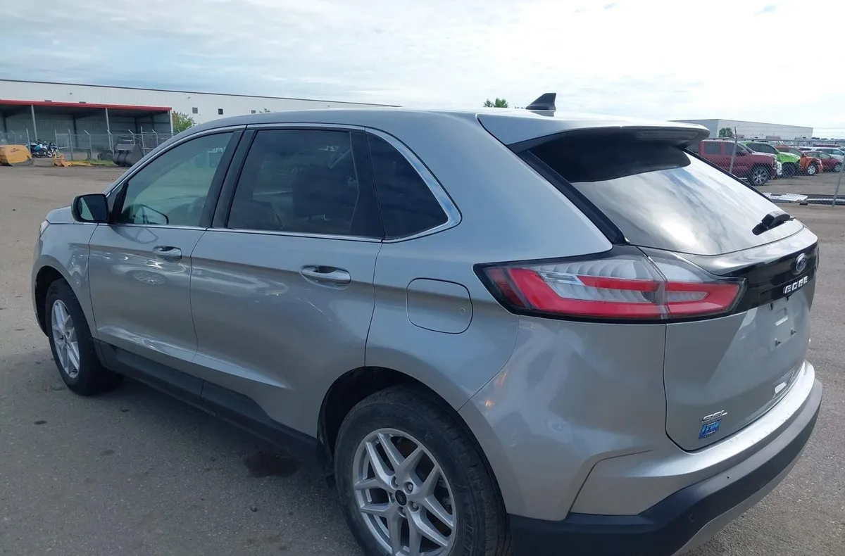 FORD EDGE SEL 2022