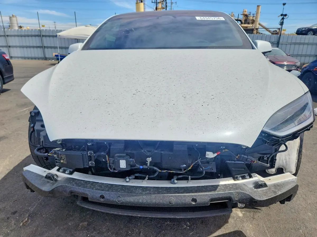 TESLA MODEL X 2023