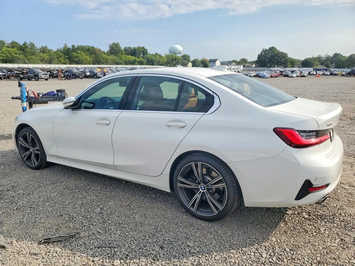 BMW 330XI 2021