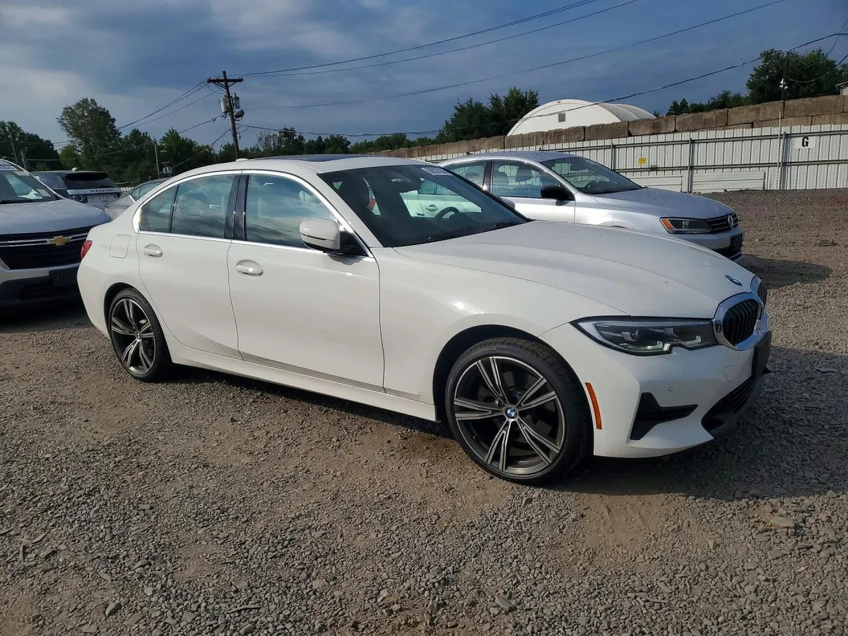 BMW 330XI 2021