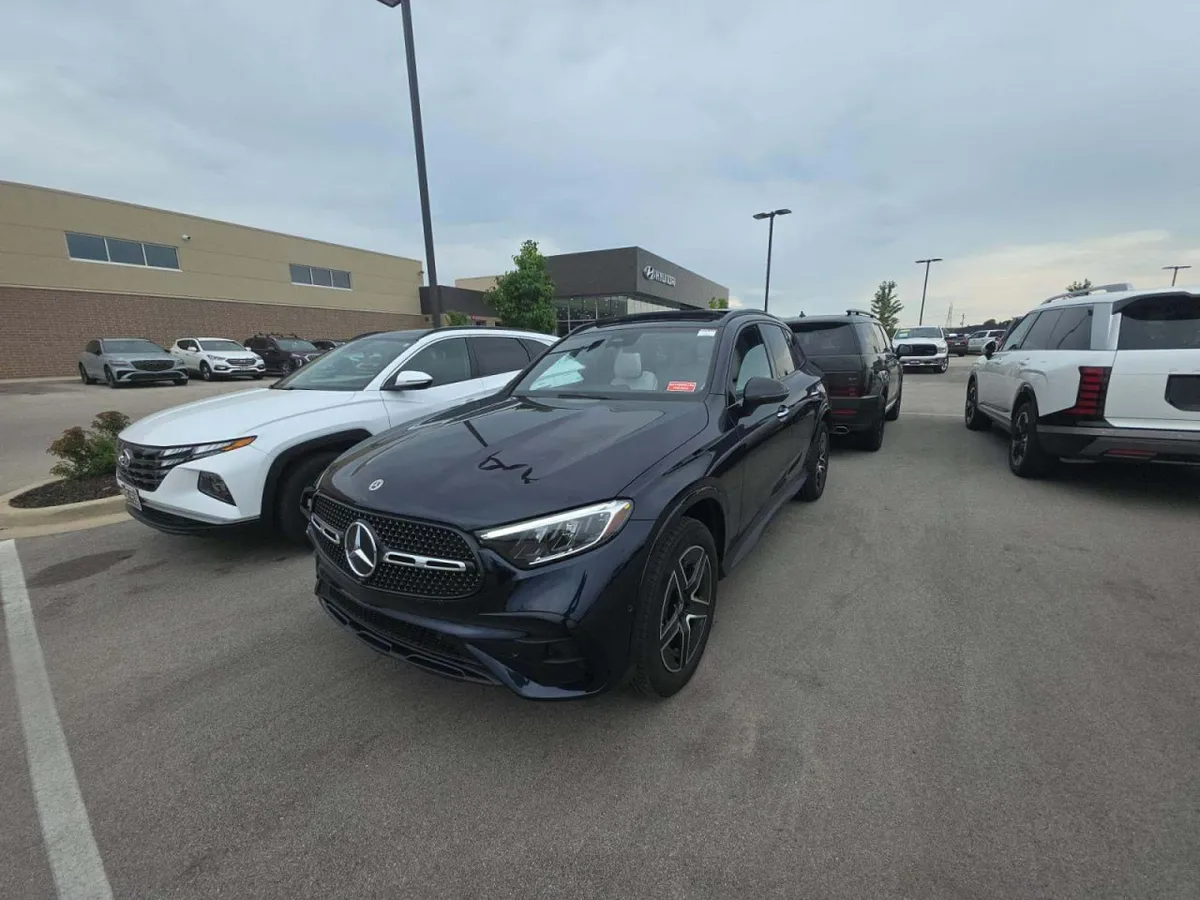 MERCEDES-BENZ GLC 300 4MATIC 2023