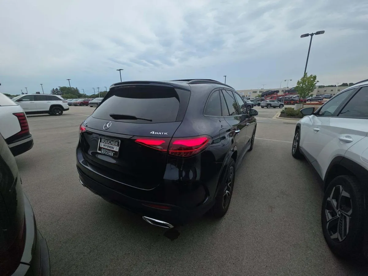 MERCEDES-BENZ GLC 300 4MATIC 2023
