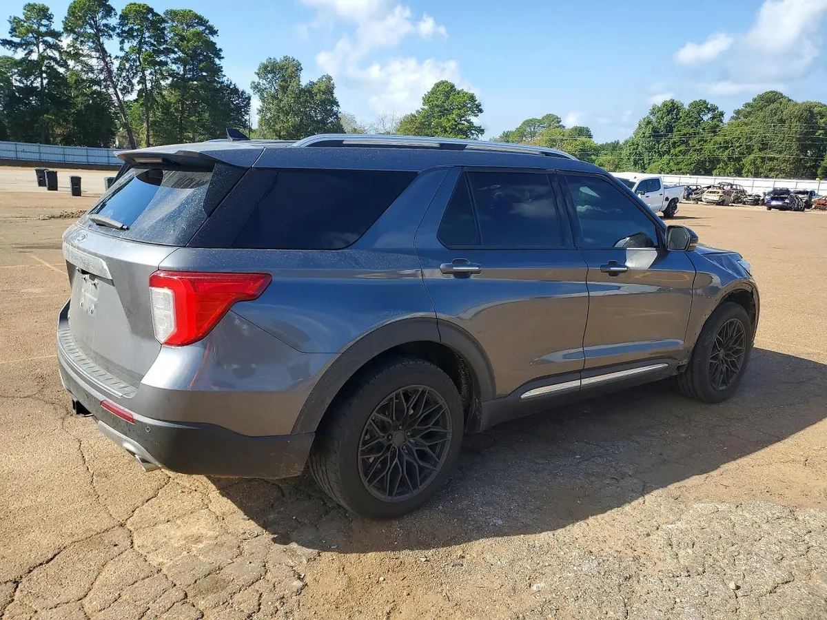FORD EXPLORER 2023