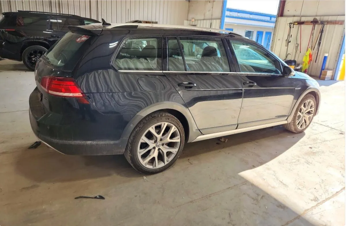 VOLKSWAGEN GOLF ALLTRACK S 2019
