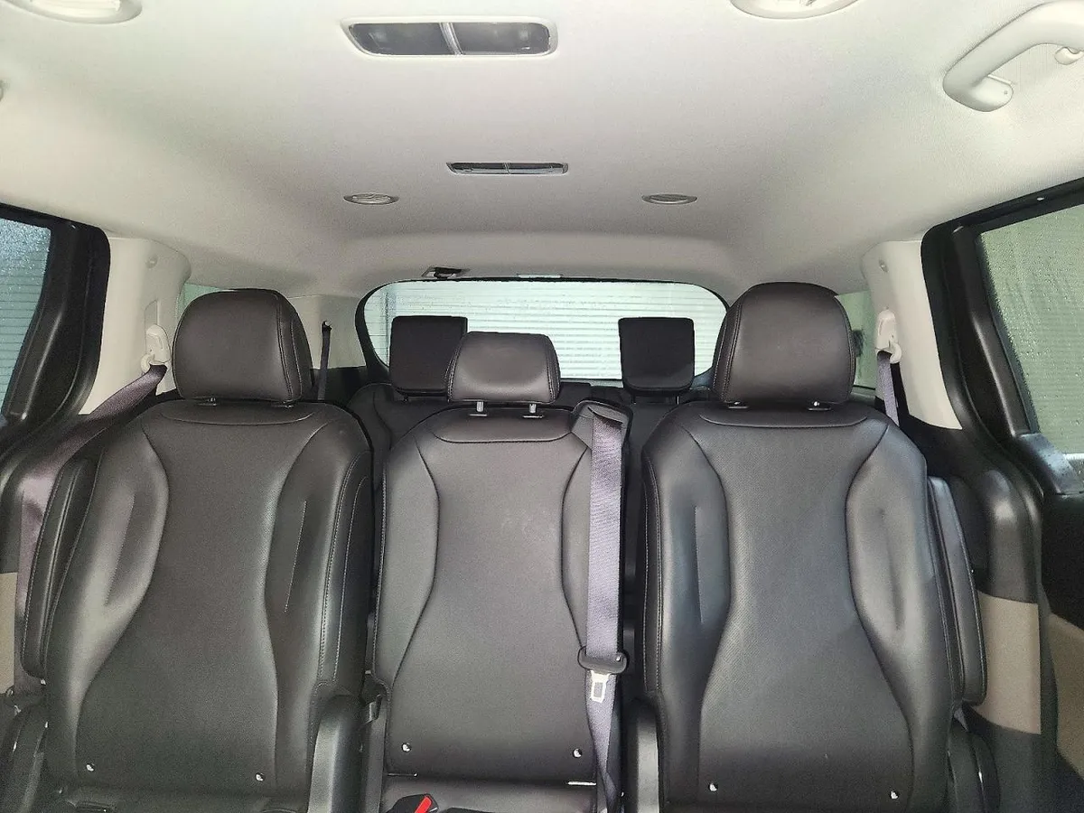 KIA CARNIVAL 2026