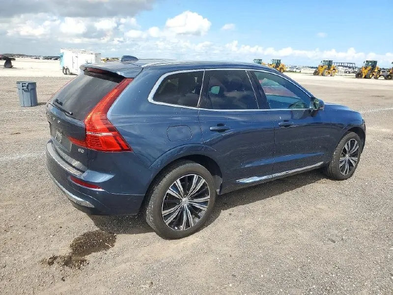 VOLVO XC60 2021