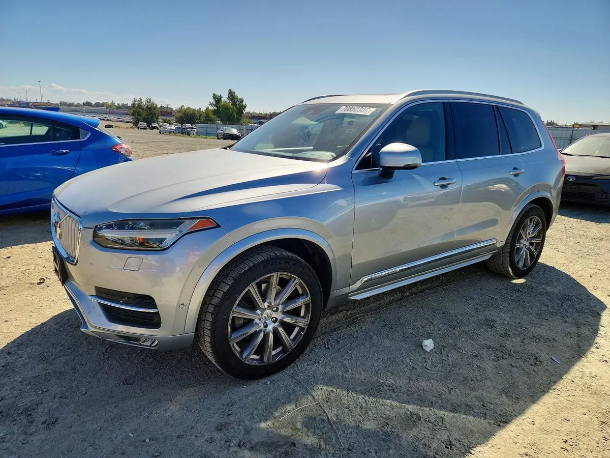 VOLVO XC90 2016