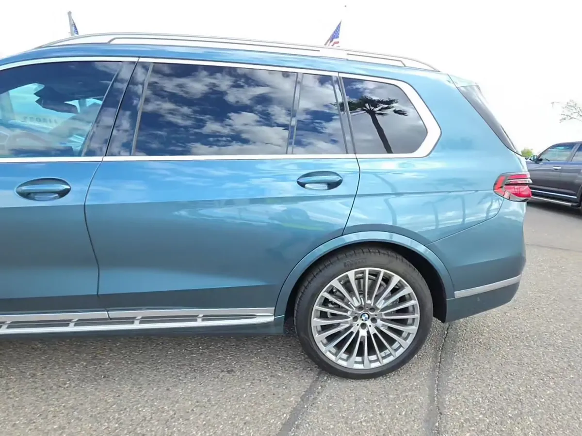 BMW X7 XDRIVE40I 2023
