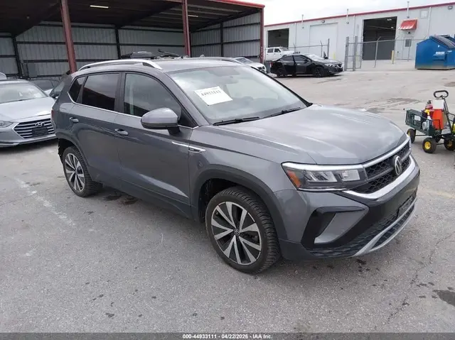 VOLKSWAGEN TAOS SE 2022