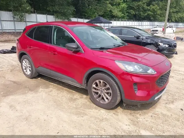 FORD ESCAPE SE 2022