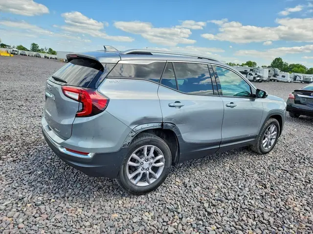 GMC TERRAIN SLT 2024