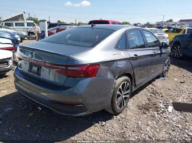 VOLKSWAGEN JETTA SPORT 2025