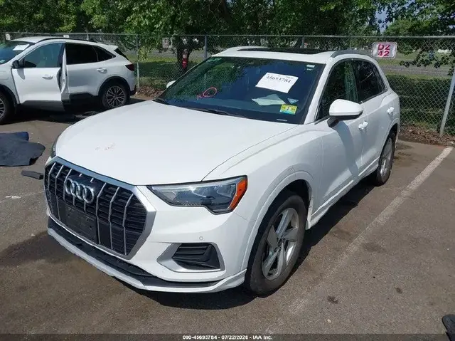 AUDI Q3 2021