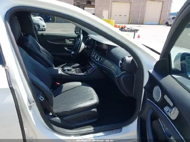 MERCEDES-BENZ E-CLASS E 300 2017