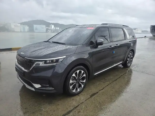 KIA CARNIVAL 2021