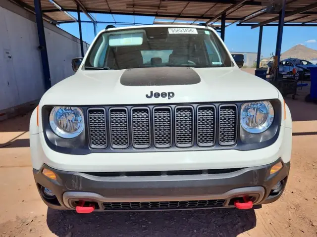 JEEP RENEGADE TRAILHAWK 2023