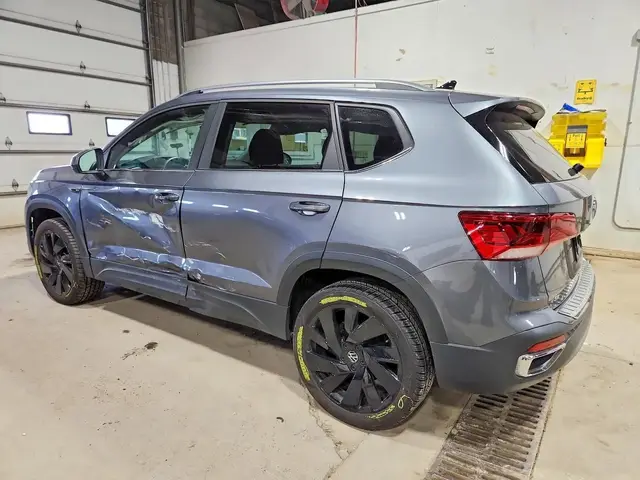VOLKSWAGEN TAOS 2023