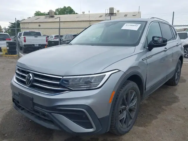 VOLKSWAGEN TIGUAN SE 2023