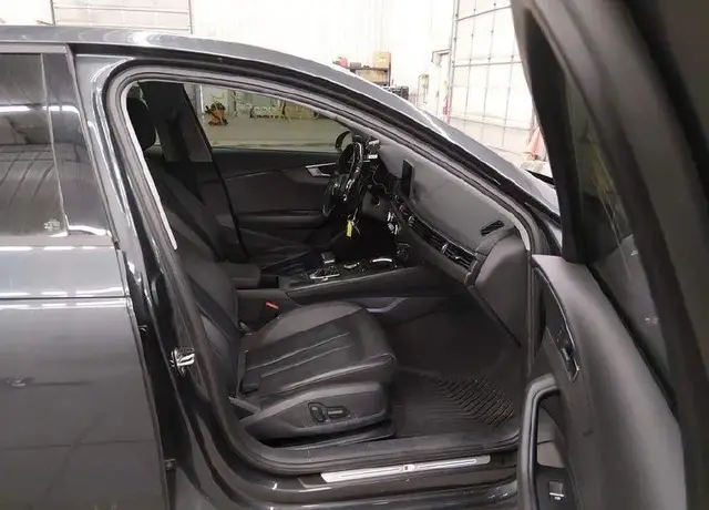AUDI A4 PREMIUM 2017