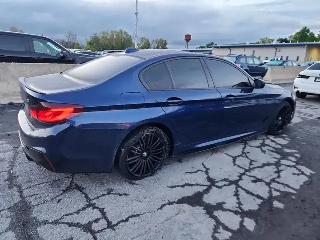 BMW 530 XI 2018