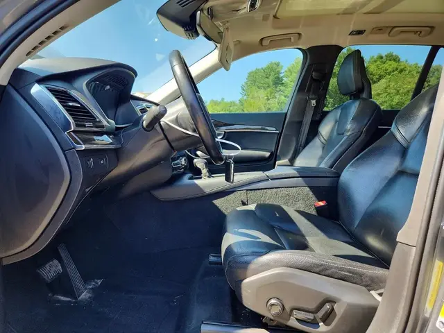 VOLVO XC90 2018