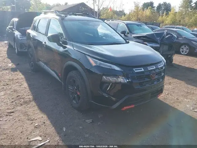 NISSAN ROGUE 2026