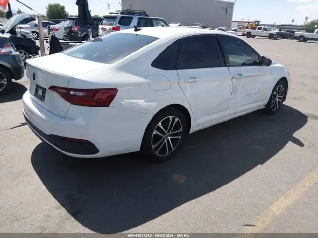 VOLKSWAGEN JETTA 2023