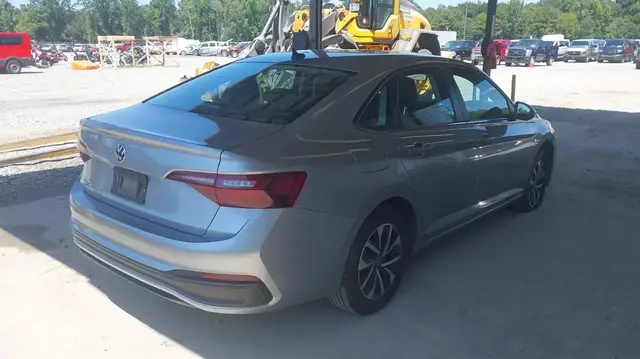 VOLKSWAGEN JETTA 2022