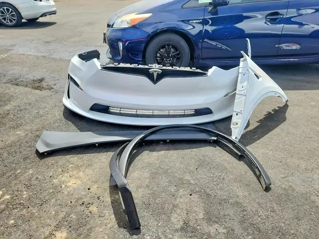 TESLA MODEL X 2023