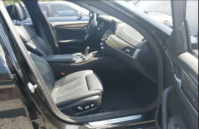 BMW 530I XDRIVE 2019