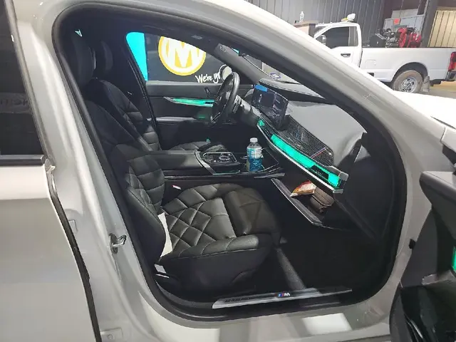 BMW 740I 2025