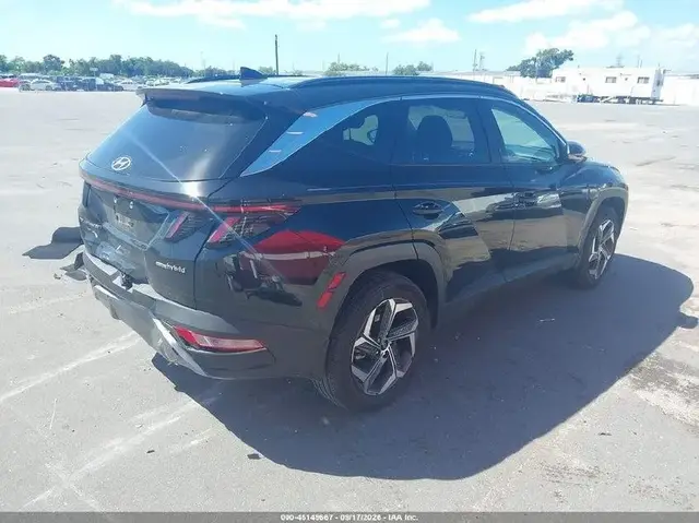 HYUNDAI TUCSON LIMITED 2024