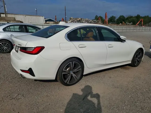 BMW 330XI 2021