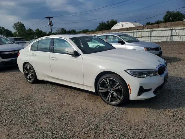 BMW 330XI 2021