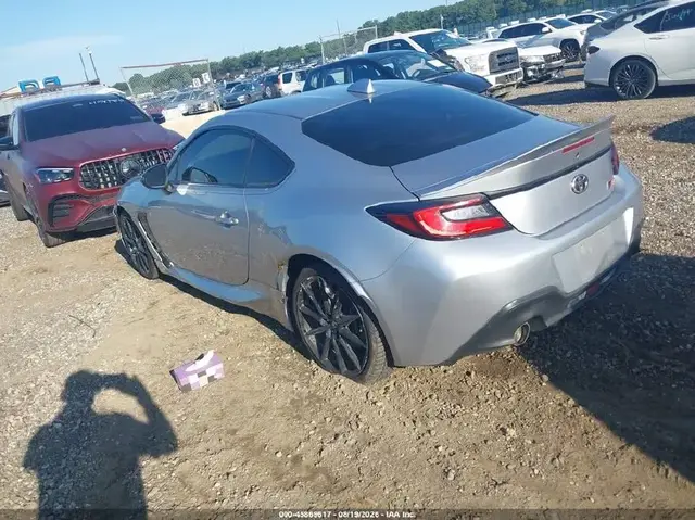 TOYOTA GR86 PREMIUM 2024