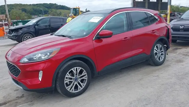 FORD ESCAPE SEL 2022