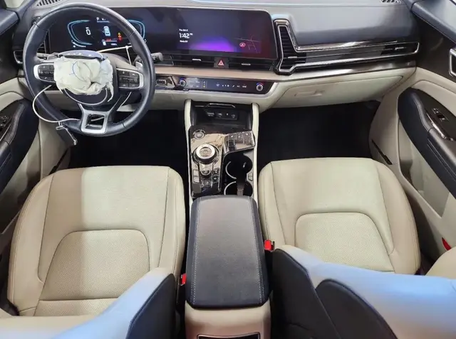 KIA SPORTAGE EX 2023