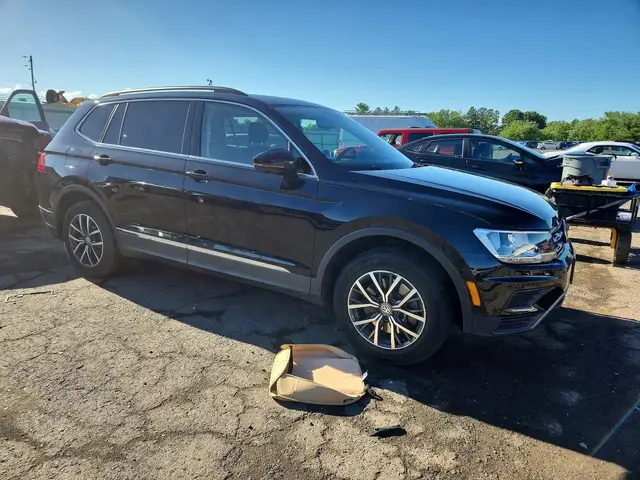 VOLKSWAGEN TIGUAN SE 2020