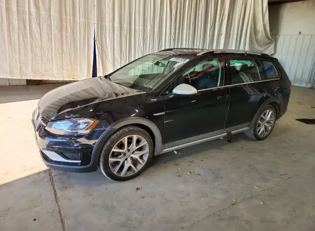 VOLKSWAGEN GOLF ALLTRACK S 2019