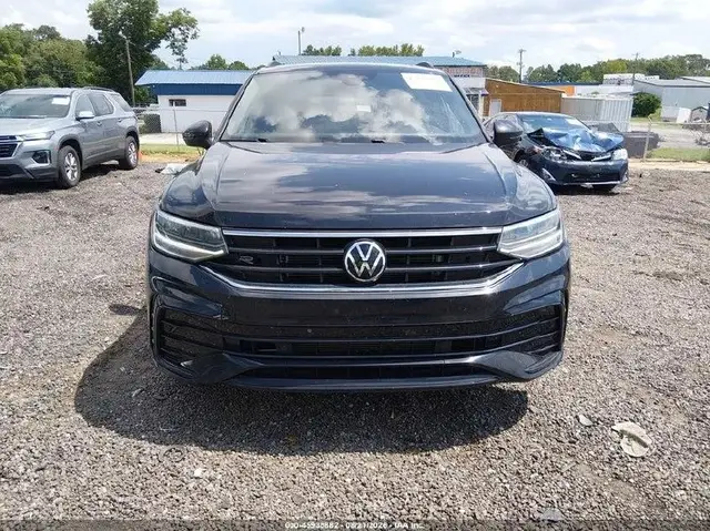 VOLKSWAGEN TIGUAN SE 2023