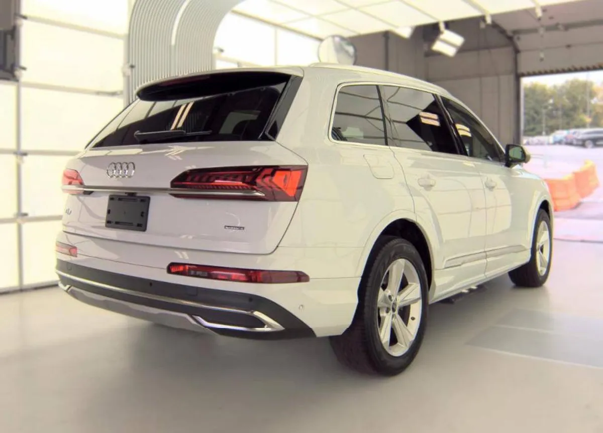 AUDI Q7 PREMIUM 2023
