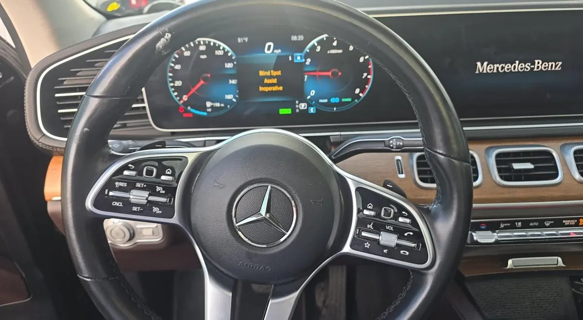 MERCEDES-BENZ GLS 6-МЕСТНЫЙ САЛОН (КАПИТАНСКИЕ КРЕСЛА 2-ГО РЯДА) 5-ЗОННЫЙ КЛИМАТ-КОНТРОЛЬ ПОДОГРЕВ И ВЕНТИЛЯЦИЯ ПЕРЕДН 2023