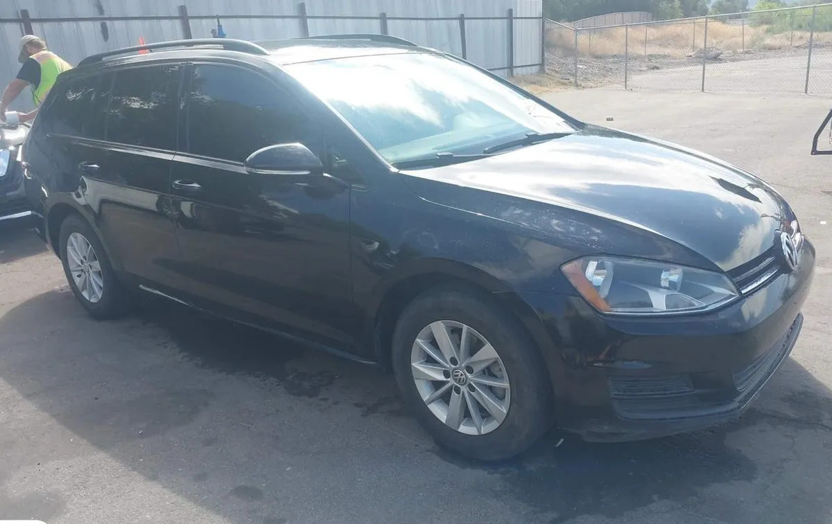 VOLKSWAGEN GOLF SPORTWAGEN TSI S 2017