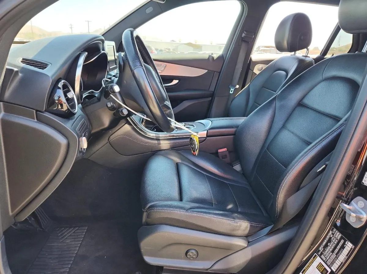 MERCEDES-BENZ GLC 350E 2019