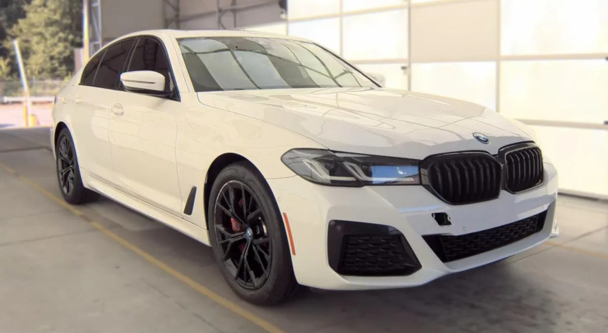BMW 530E M SPORT 2023
