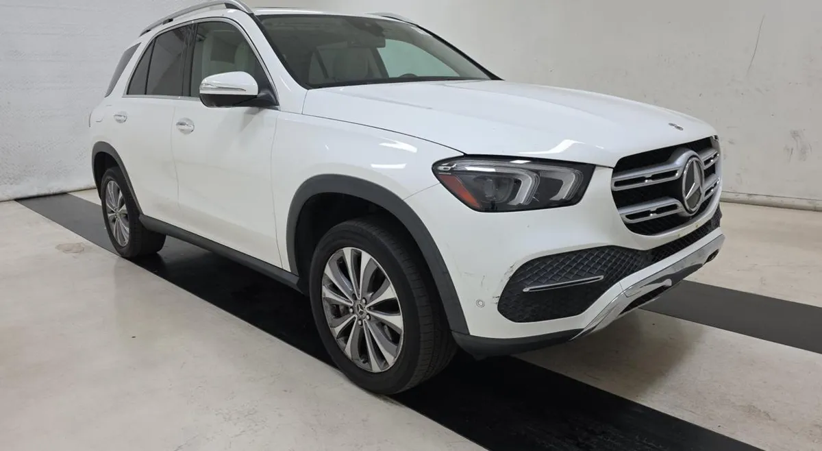 MERCEDES-BENZ GLE PREMIUM PACKAGE (КАМЕРЫ 360 С ОБЗОРОМ BURMESTER ПРЕМИУМ АУДИО РОЗЕТКА 115V) ПАНОРАМНАЯ КРЫША 19 ДИСК 2022