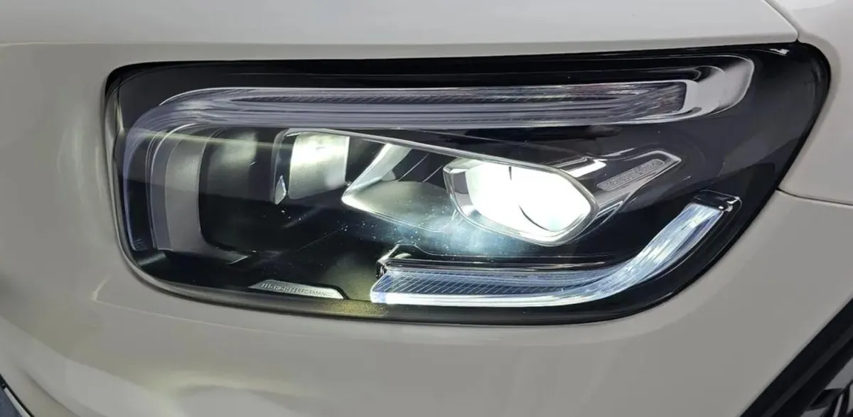 MERCEDES-BENZ GLB-CLASS D 2022