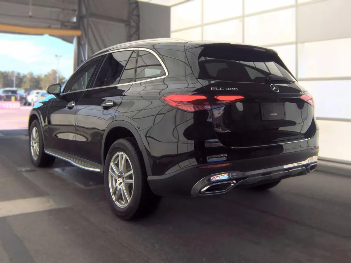 MERCEDES-BENZ GLC 300 4MATIC 2023