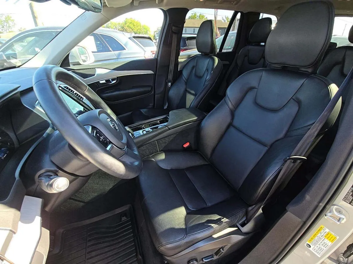 VOLVO XC90 B5 CORE 7-PASSENGER 2023