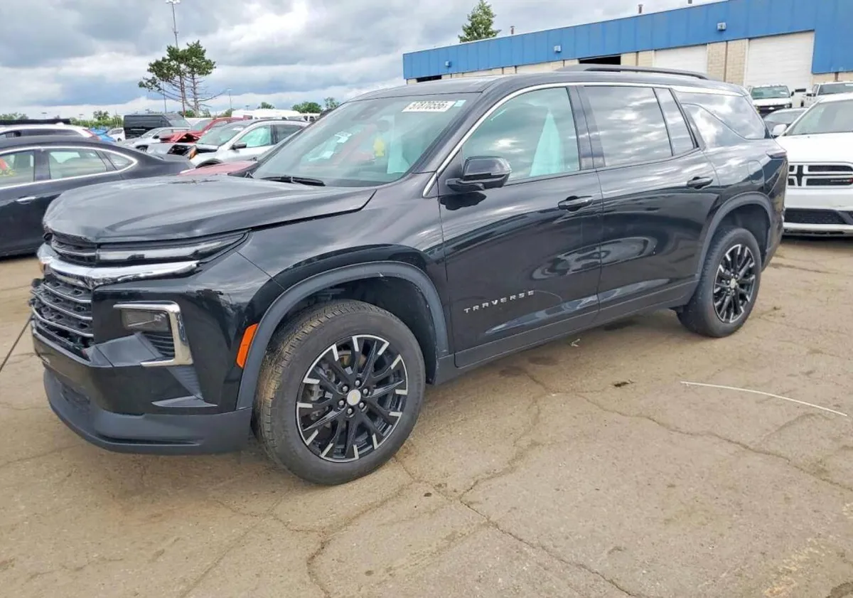 CHEVROLET TRAVERSE LT КОМФОРТ И ТЕХНОЛОГИИ 2024